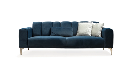 Sofa LARA 2 oder 3 Sitzer Verfügbar.